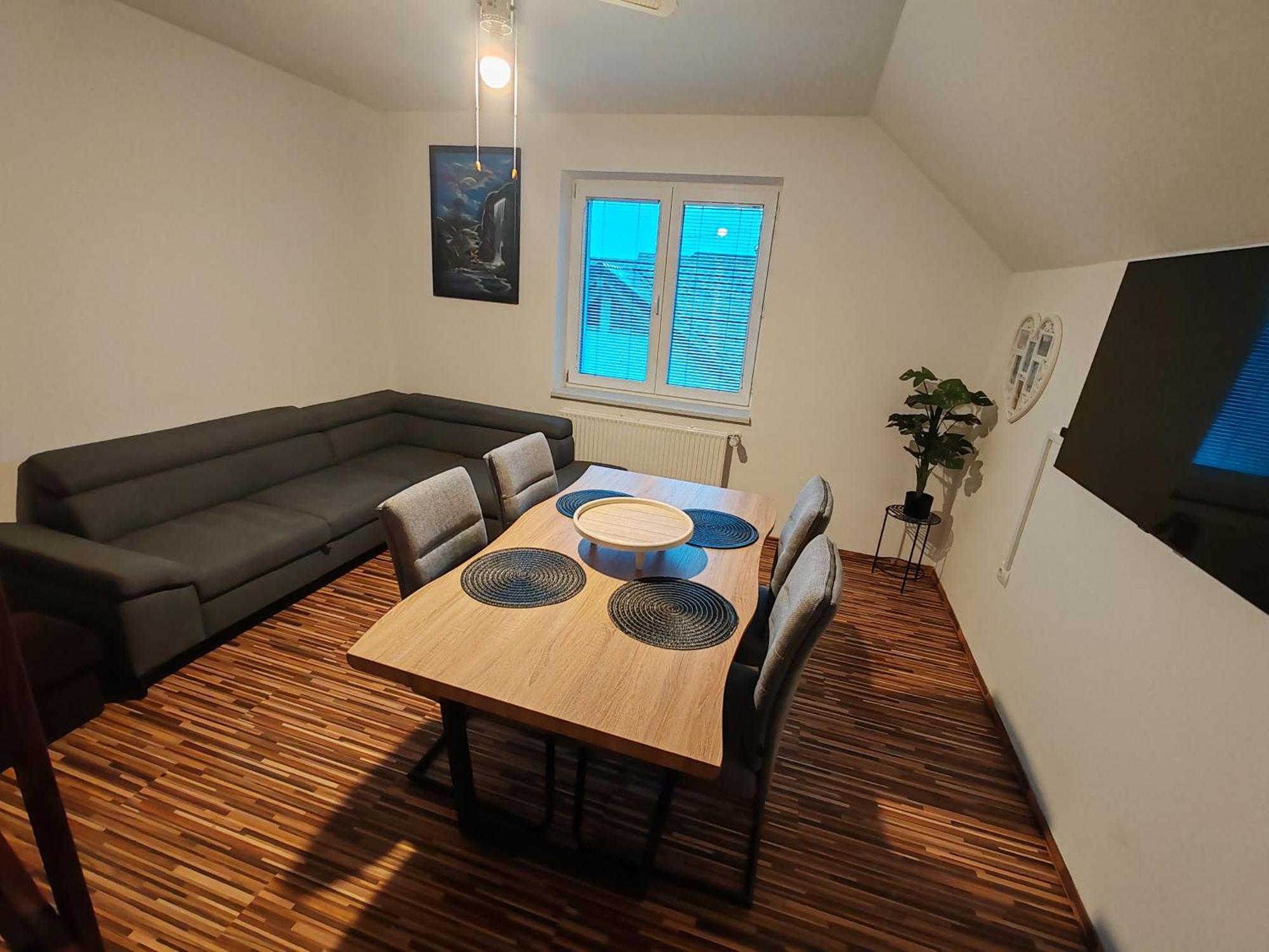 Apartments Malivojevic Zirovnica Eksteriør bilde