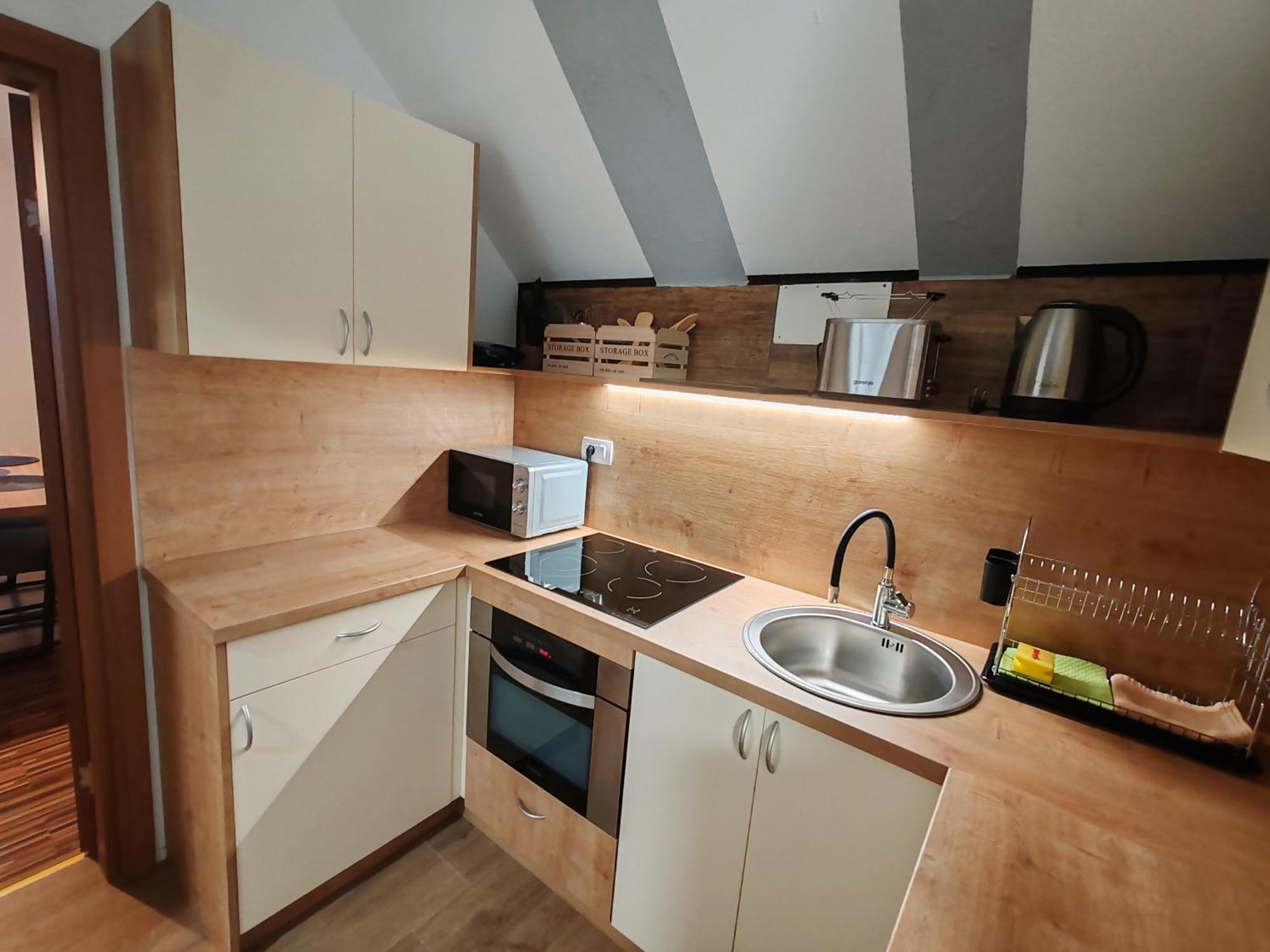Apartments Malivojevic Zirovnica Eksteriør bilde